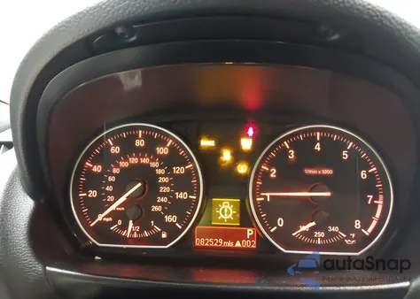 2013 BMW 135I z USA, uszkodzony, nr VIN WBAUC9C52DVY60850